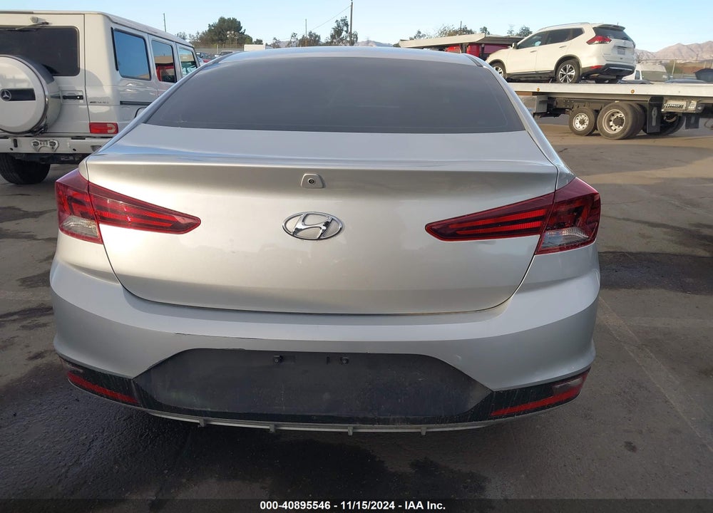2020 HYUNDAI ELANTRA SE VIN: 5NPD74LF1LH529372