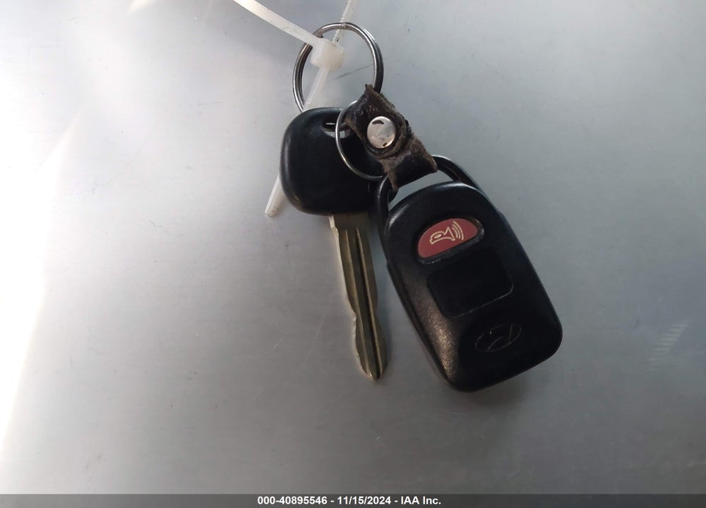 2020 HYUNDAI ELANTRA SE VIN: 5NPD74LF1LH529372