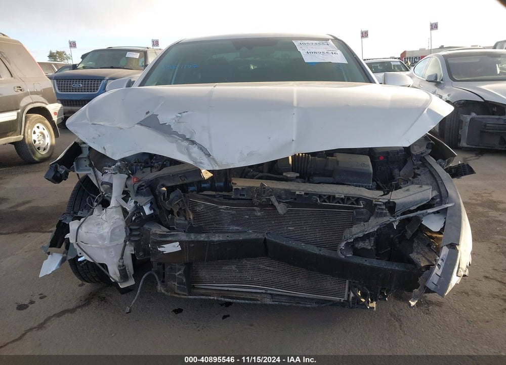 2020 HYUNDAI ELANTRA SE VIN: 5NPD74LF1LH529372