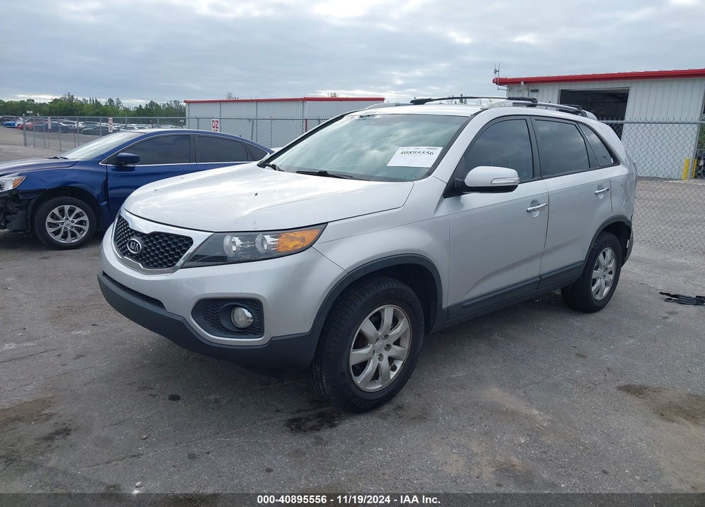 2011 KIA SORENTO LX VIN: 5XYKT4A13BG168386