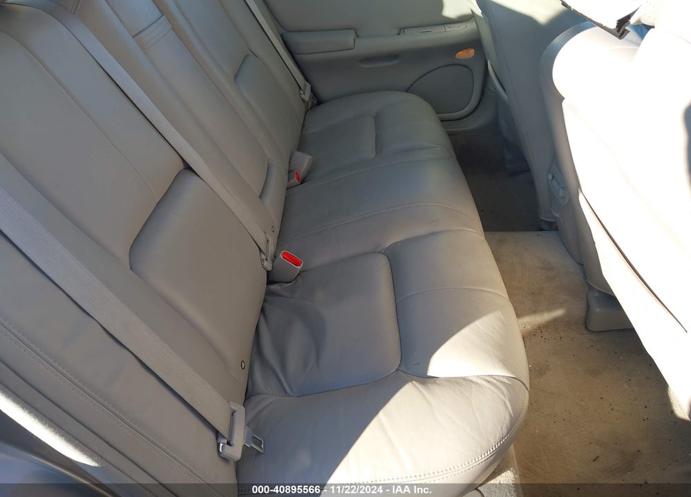 2003 CADILLAC SEVILLE SLS VIN: 1G6KS54Y73U276188