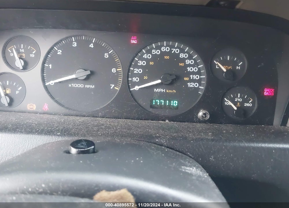 2002 JEEP GRAND CHEROKEE LAREDO VIN: 1J4GW48S62C307677