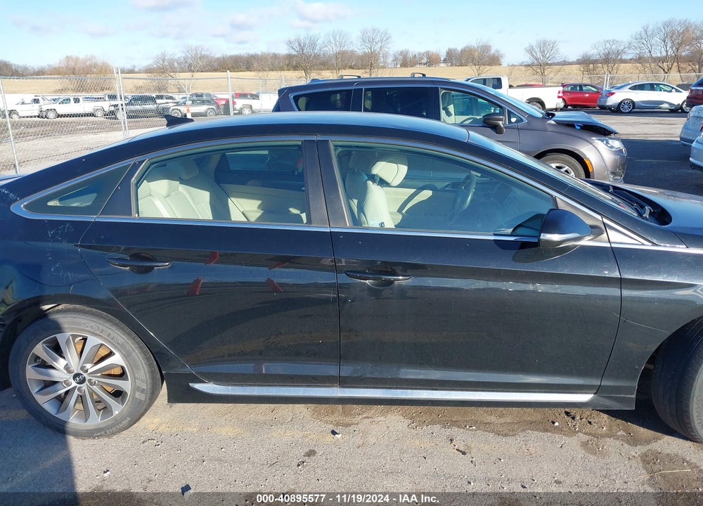 2017 HYUNDAI SONATA SPORT VIN: 5NPE34AFXHH567192