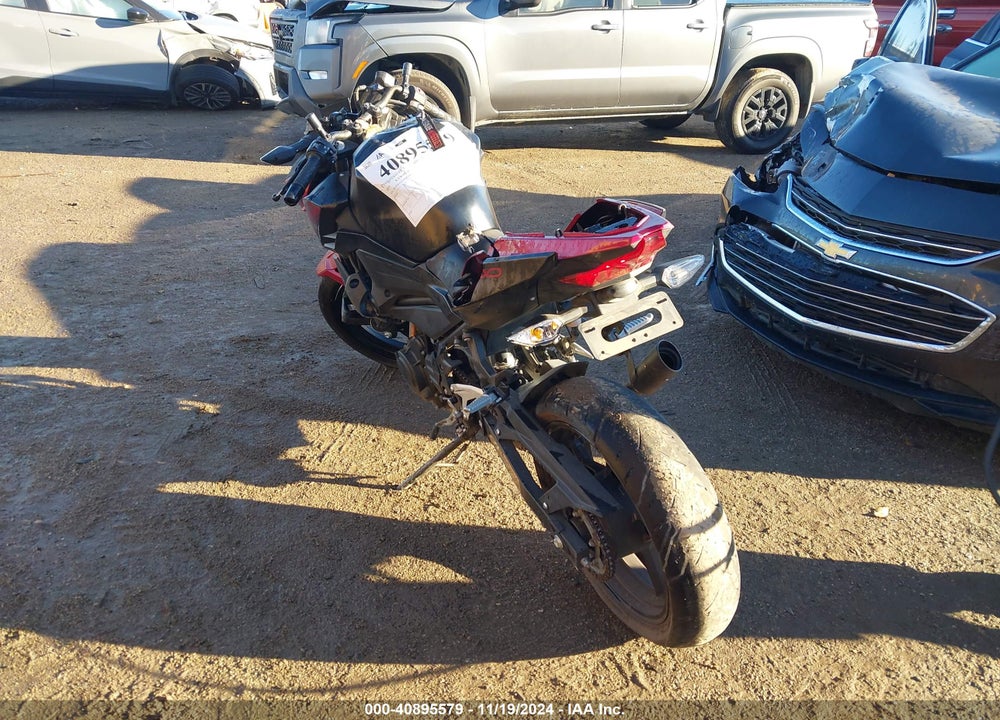 2019 KAWASAKI ER400 D VIN: JKAERKD15KDA48239