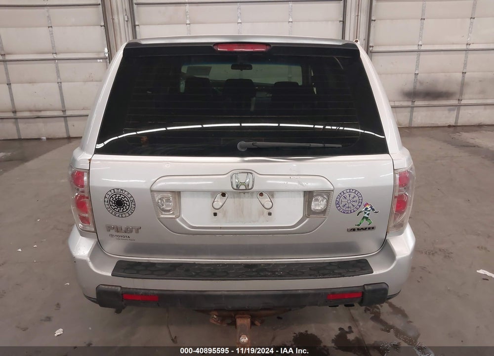 2006 HONDA PILOT LX VIN: 5FNYF18166B012135