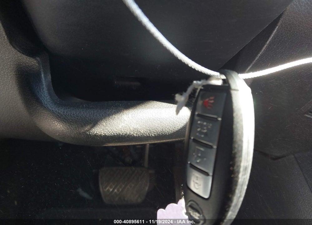 2015 NISSAN SENTRA SV VIN: 3N1AB7AP4FY322161