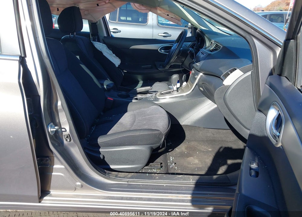2015 NISSAN SENTRA SV VIN: 3N1AB7AP4FY322161