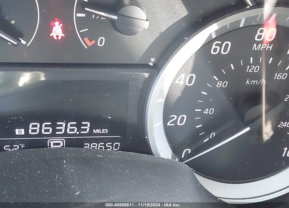 2015 NISSAN SENTRA SV VIN: 3N1AB7AP4FY322161