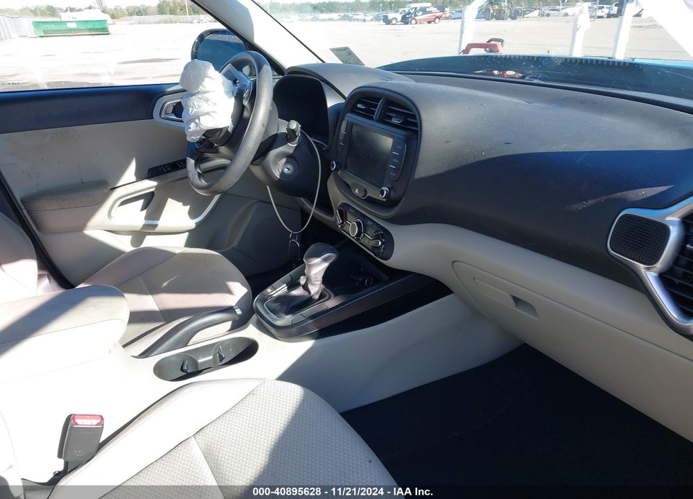2023 KIA SOUL LX VIN: KNDJ23AU1P7895680