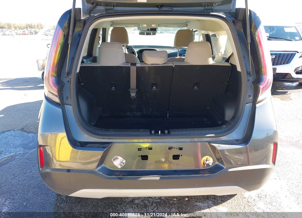 2023 KIA SOUL LX VIN: KNDJ23AU1P7895680