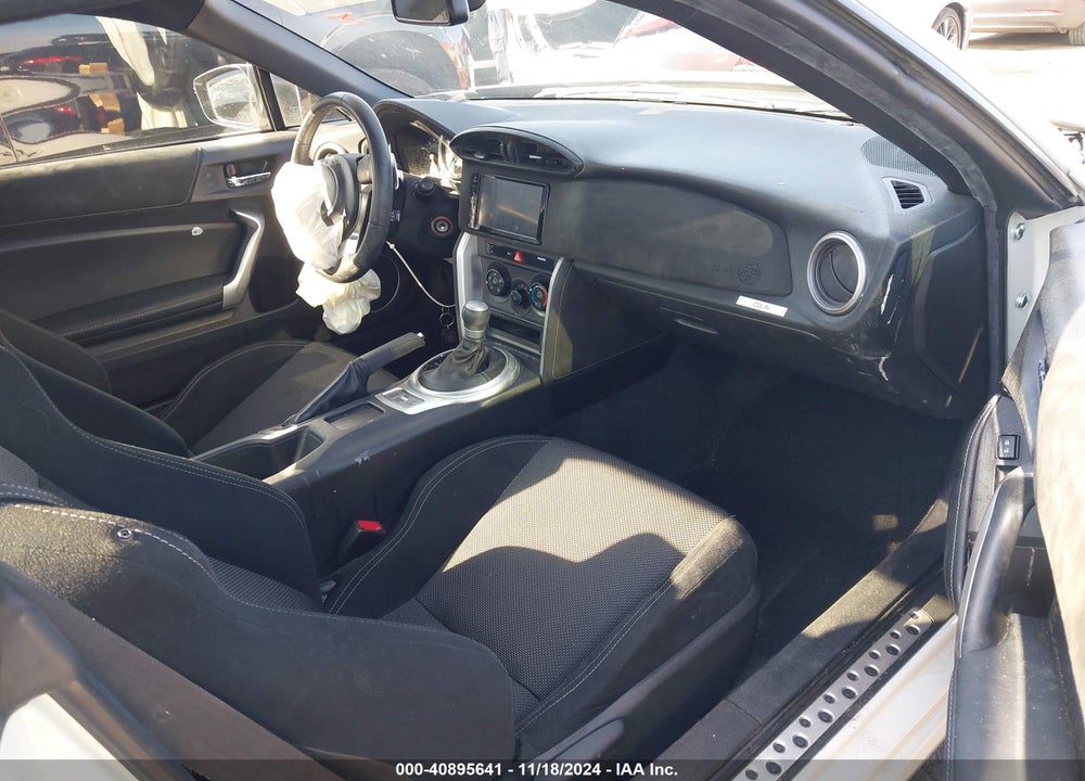 2020 TOYOTA 86 VIN: JF1ZNAA12L8753644