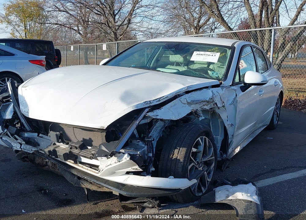 2022 HYUNDAI SONATA VIN: KMHL64JA0NA233111