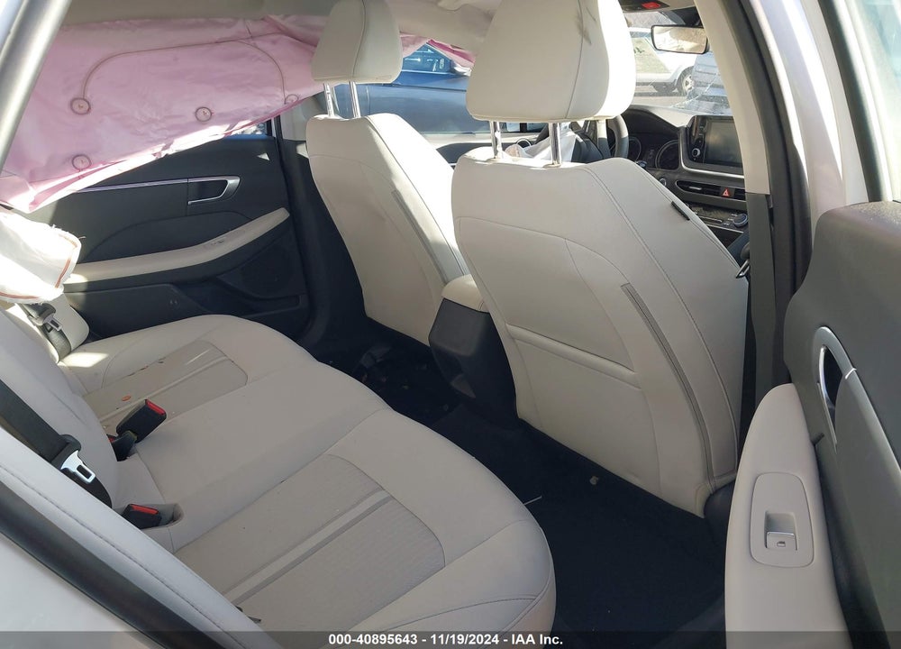 2022 HYUNDAI SONATA VIN: KMHL64JA0NA233111