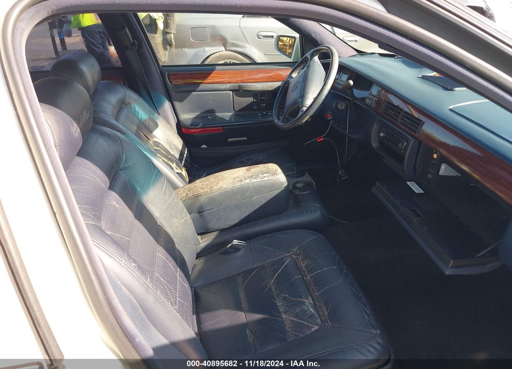 1996 CADILLAC DEVILLE VIN: 1G6KD52Y1TU270156