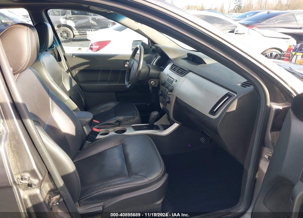2010 FORD FOCUS SES VIN: 1FAHP3GN0AW281416