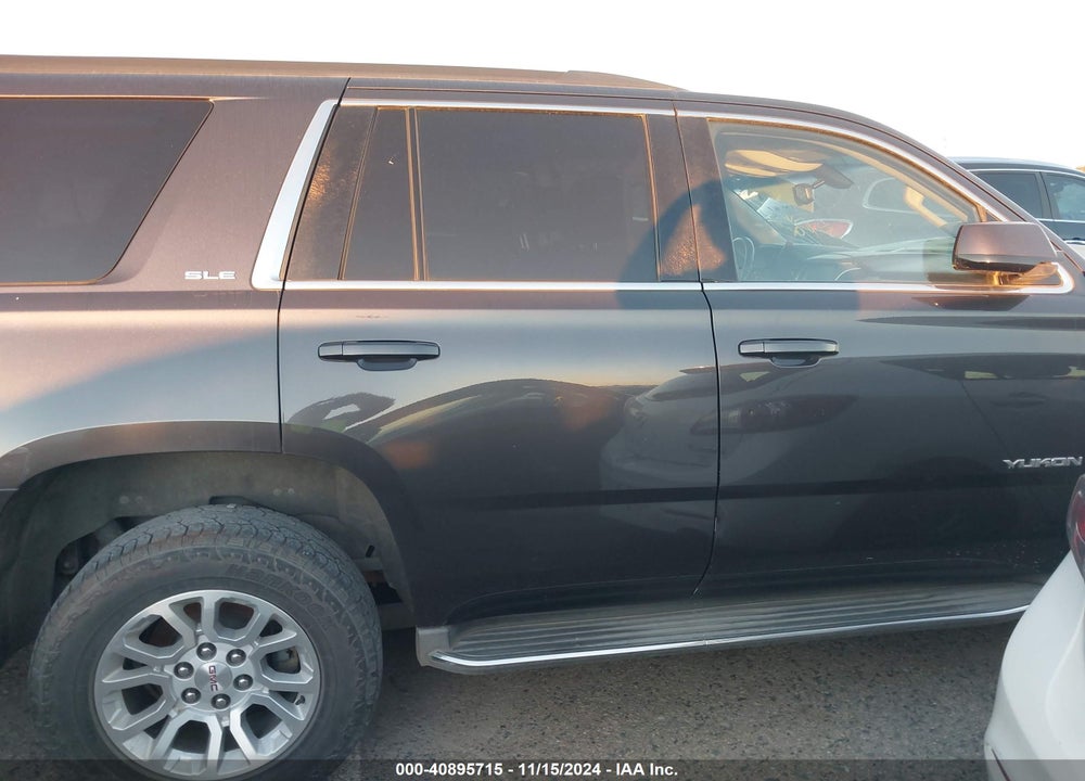 2015 GMC YUKON SLE VIN: 1GKS1AKC8FR139899