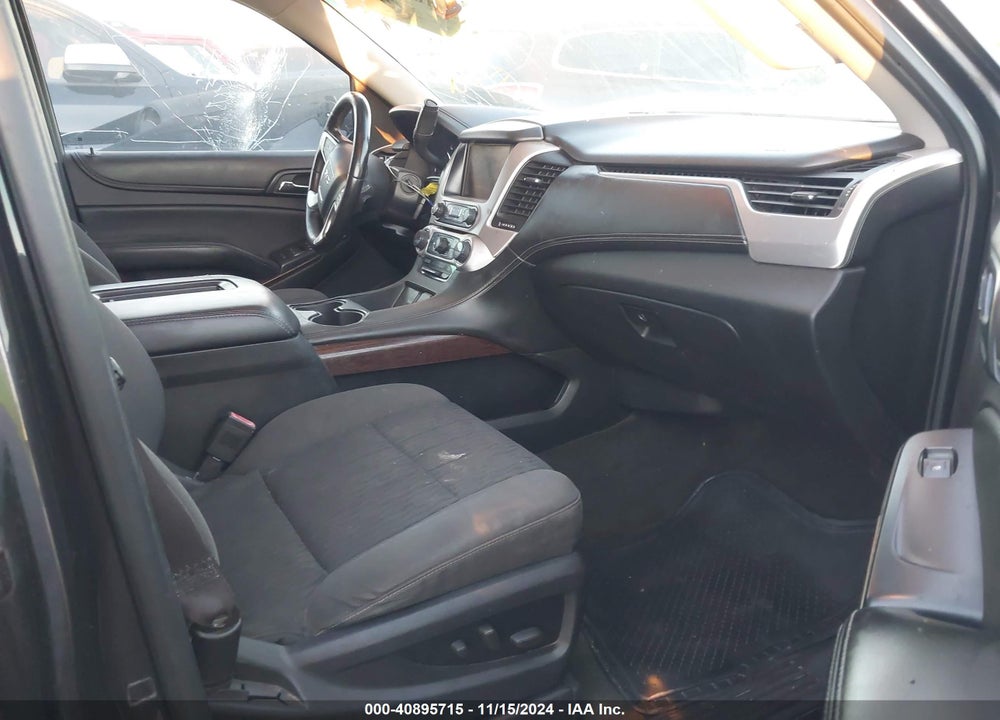 2015 GMC YUKON SLE VIN: 1GKS1AKC8FR139899