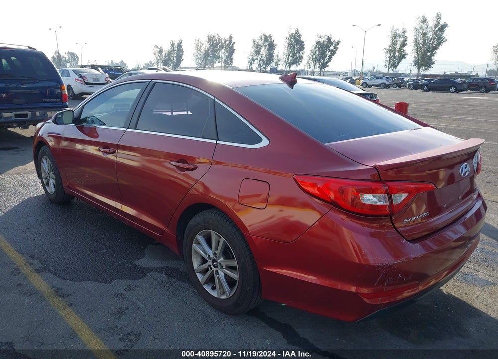 2015 HYUNDAI SONATA SE VIN: 5NPE24AF9FH119798