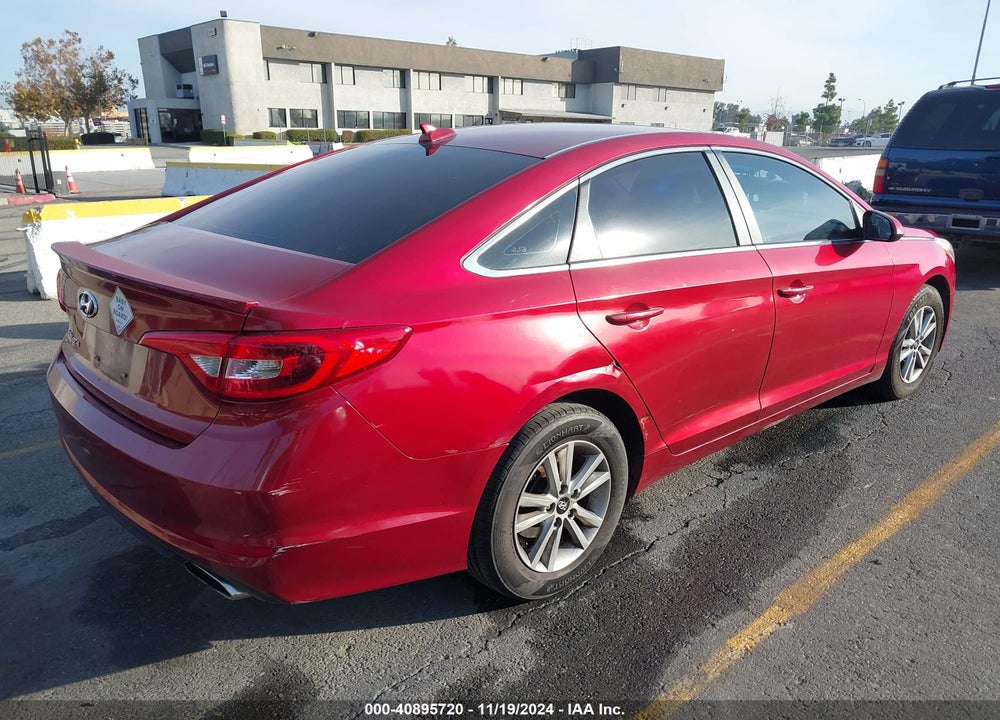 2015 HYUNDAI SONATA SE VIN: 5NPE24AF9FH119798