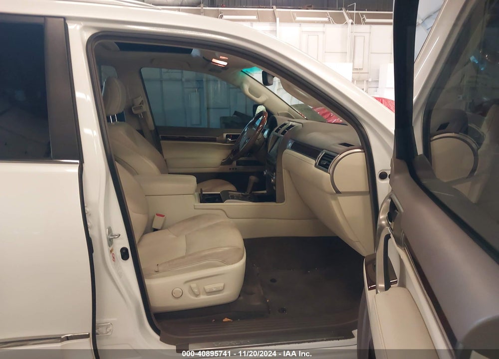 2016 LEXUS 460 VIN: JTJBM7FX7G5149266