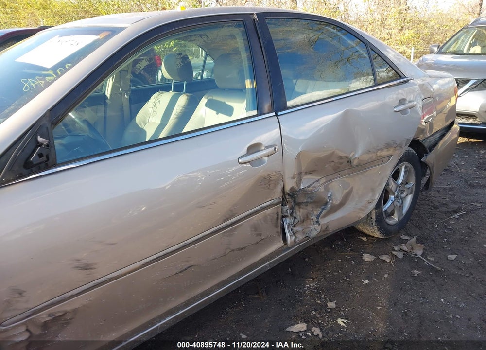 2005 TOYOTA CAMRY SE VIN: 4T1BE32K85U523028