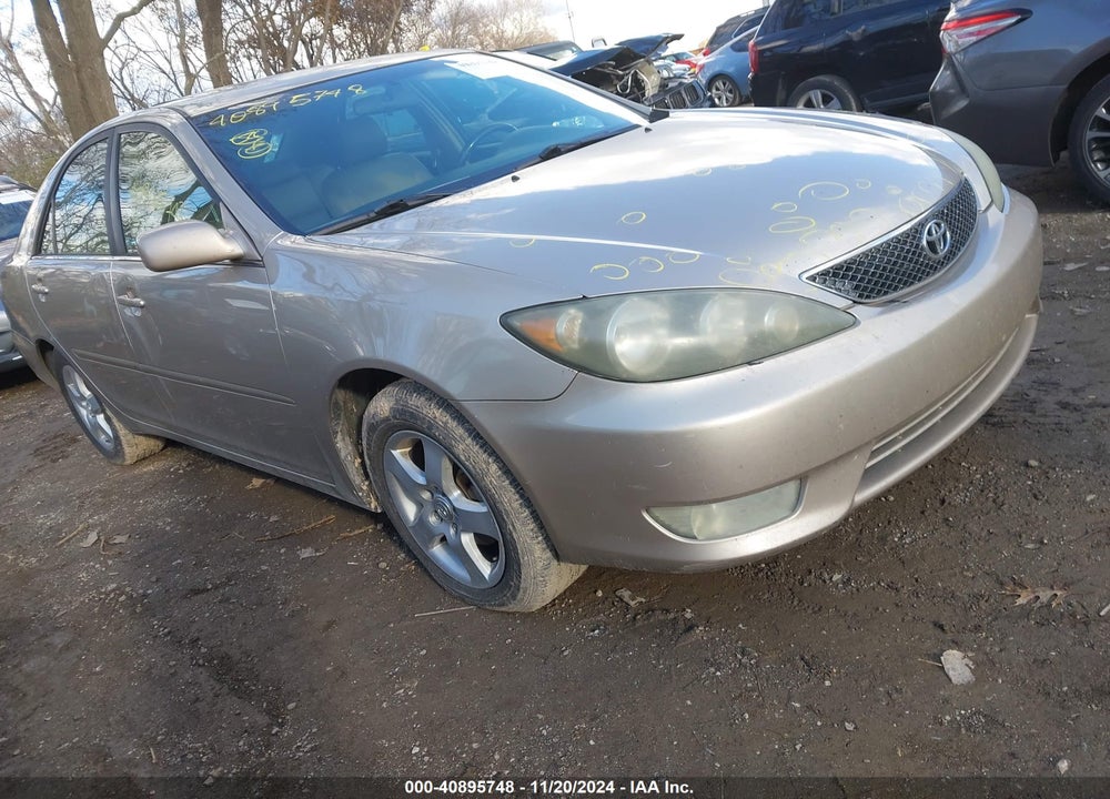 2005 TOYOTA CAMRY SE VIN: 4T1BE32K85U523028