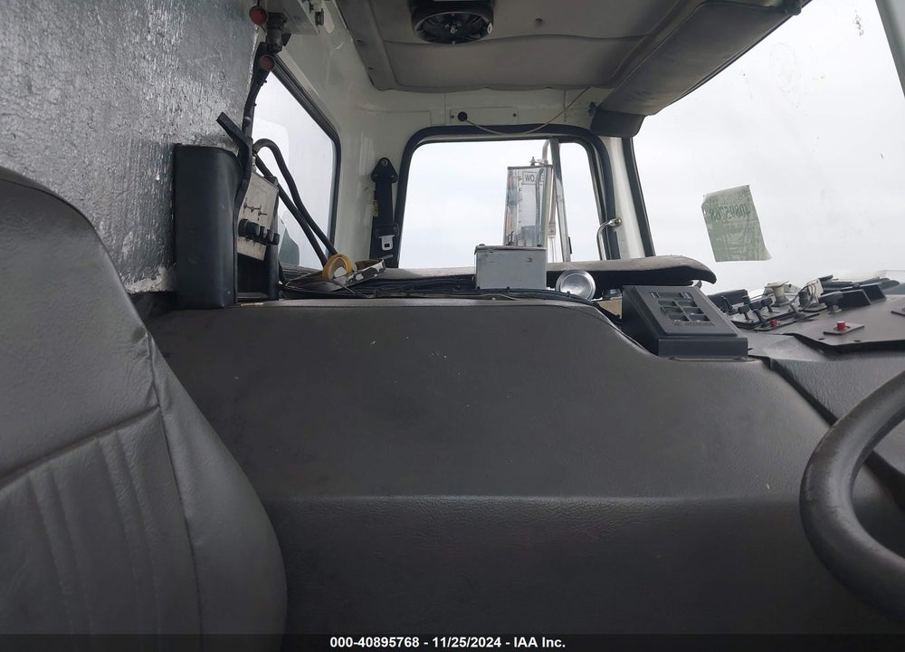 2007 AUTOCAR LLC XPEDITOR WXLL VIN: 5VCHC6MF07H203612