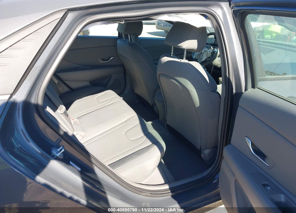 2023 HYUNDAI ELANTRA SEL VIN: KMHLS4AG5PU596764