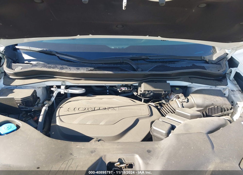 2022 HONDA PASSPORT AWD TRAILSPORT VIN: 5FNYF8H62NB001703