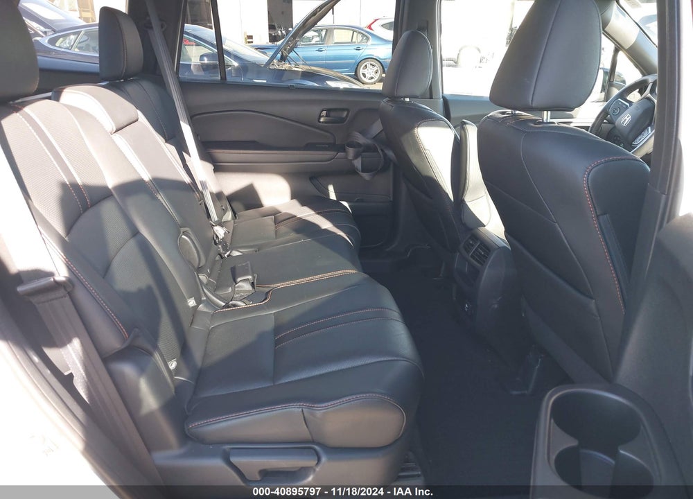 2022 HONDA PASSPORT AWD TRAILSPORT VIN: 5FNYF8H62NB001703