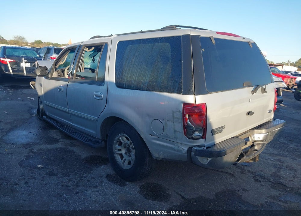 2001 FORD EXPEDITION XLT VIN: 1FMRU15W11LB77568