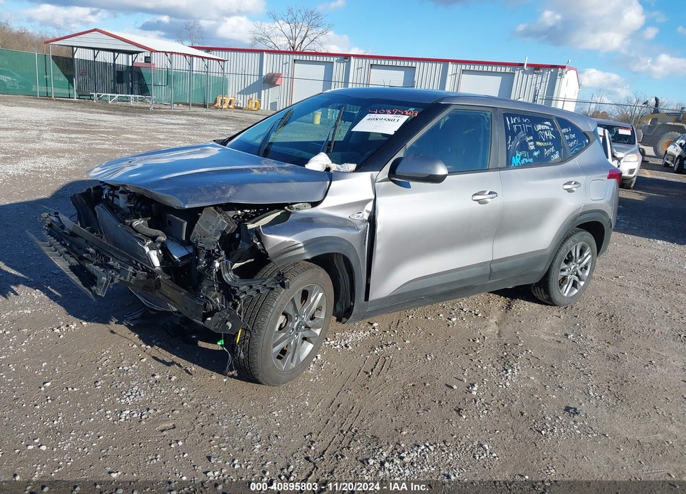 2021 KIA SELTOS LX VIN: KNDEPCAA5M7221553