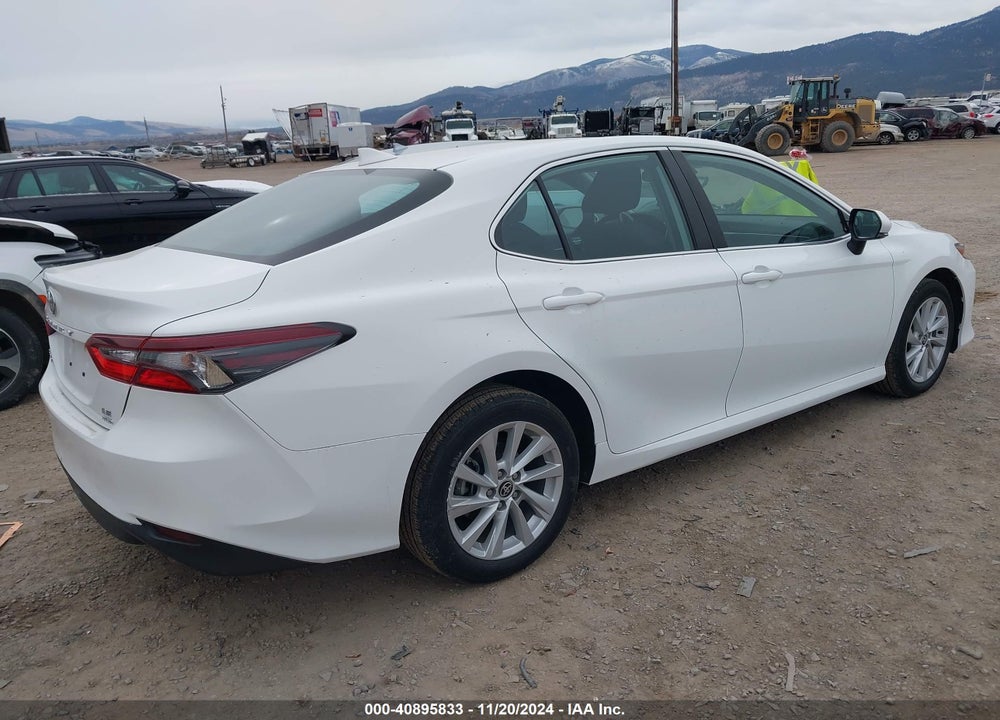 2021 TOYOTA CAMRY LE AWD VIN: 4T1C11BK5MU035898