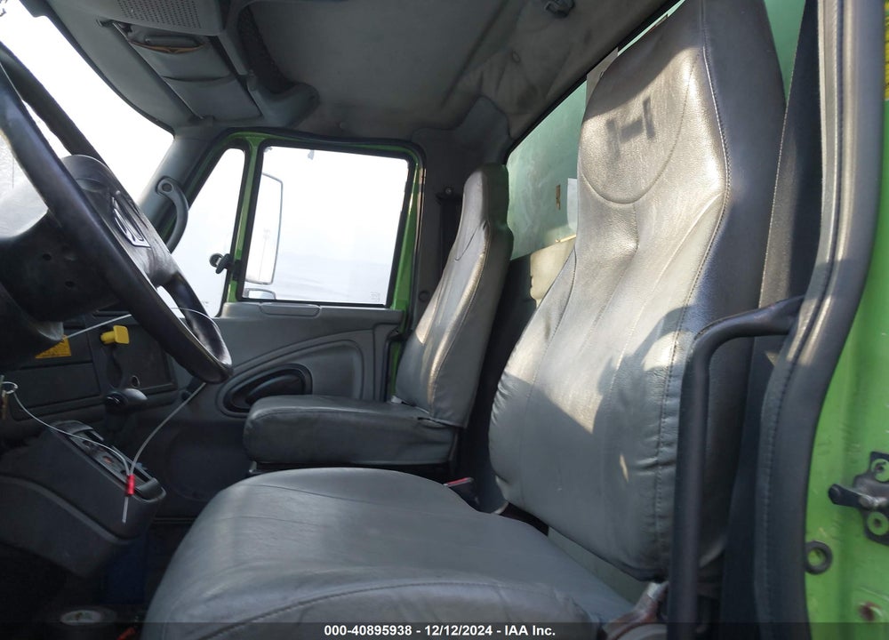 2003 INTERNATIONAL 4000 4300 VIN: 1HTMMAAN53H577587