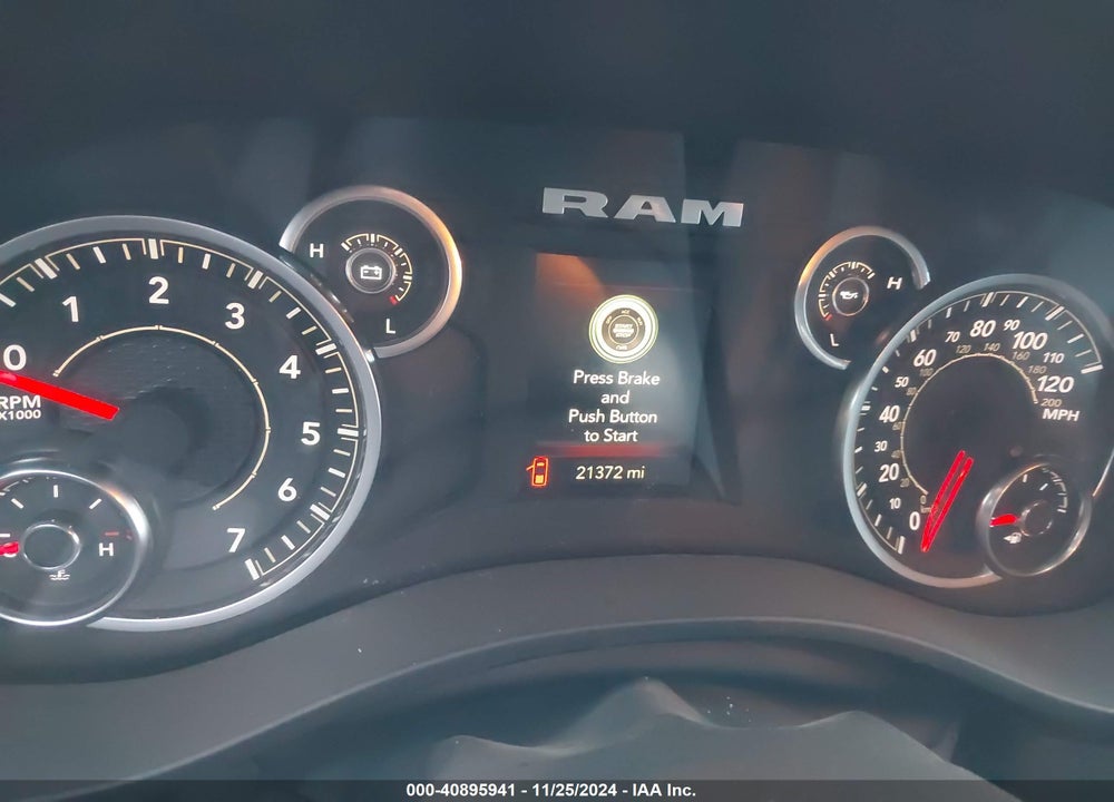 2024 RAM 1500 VIN: 1C6RRFCG6RN210361