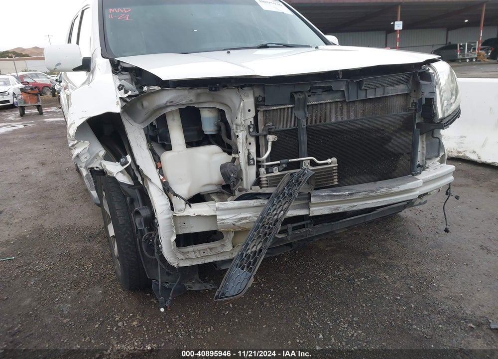 2011 HONDA PILOT TOURING VIN: 5FNYF4H93BB085187