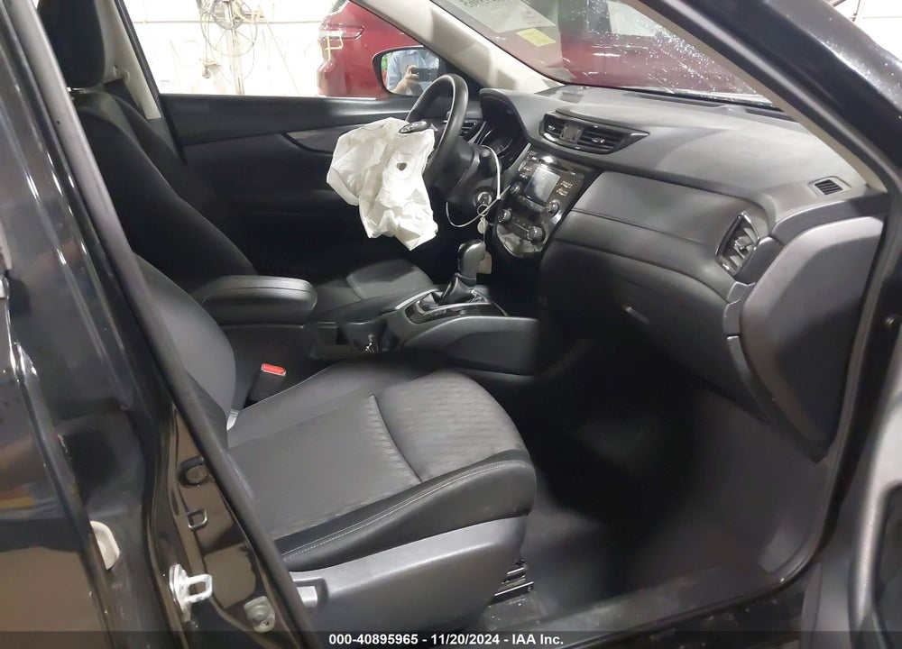2017 NISSAN ROGUE S VIN: KNMAT2MV6HP603535