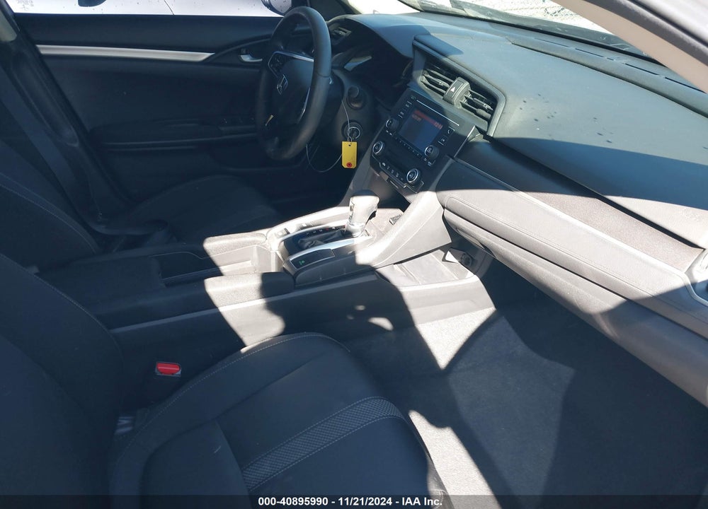 2021 HONDA CIVIC LX VIN: 2HGFC2F65MH556218