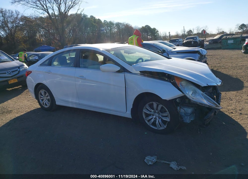 2013 HYUNDAI SONATA GLS VIN: 5NPEB4AC0DH508042