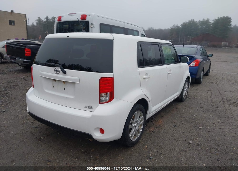 2015 SCION XB VIN: JTLZE4FE1FJ072030