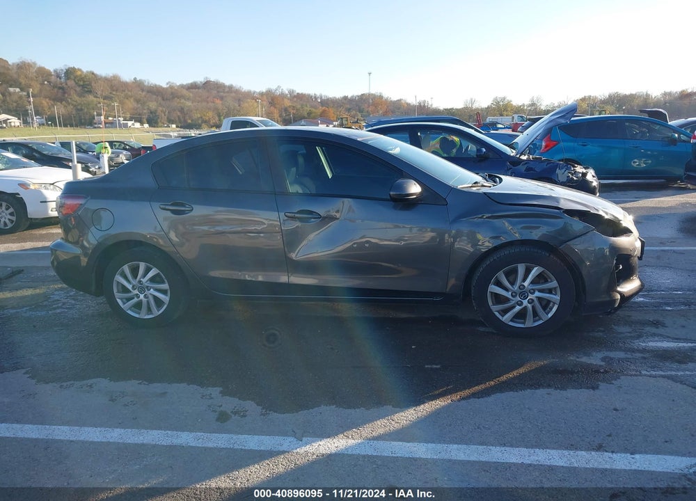 2013 MAZDA 3 I TOURING VIN: JM1BL1V72D1821970