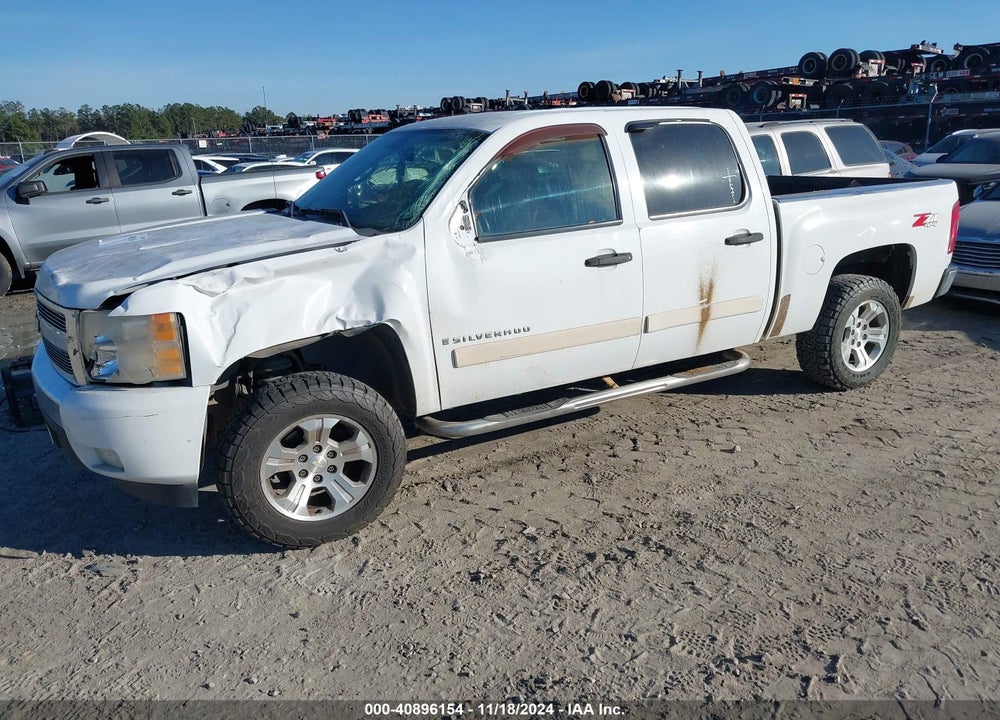 2007 CHEVROLET SILVERADO 1500 LT2 VIN: 2GCEK13MX71556366