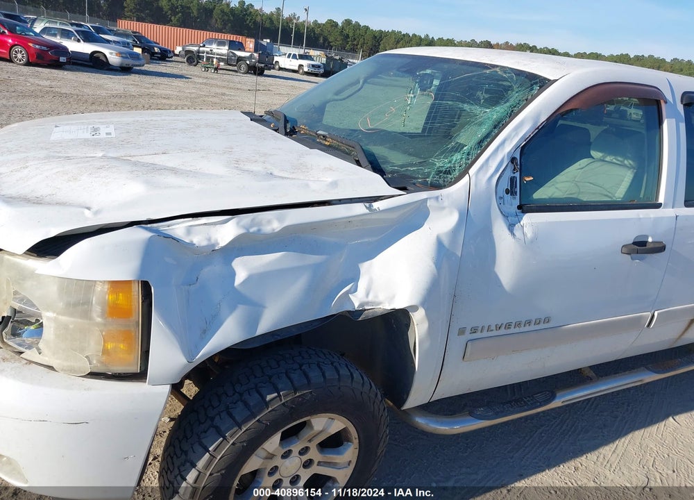 2007 CHEVROLET SILVERADO 1500 LT2 VIN: 2GCEK13MX71556366