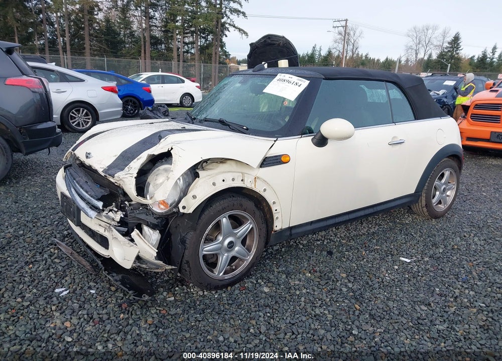 2009 MINI COOPER BASE (M6) VIN: WMWMR33569TJ94347
