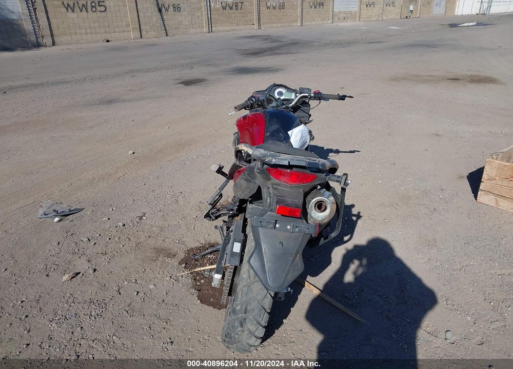 2016 SUZUKI DL650 A VIN: JS1VP56A3G2100133