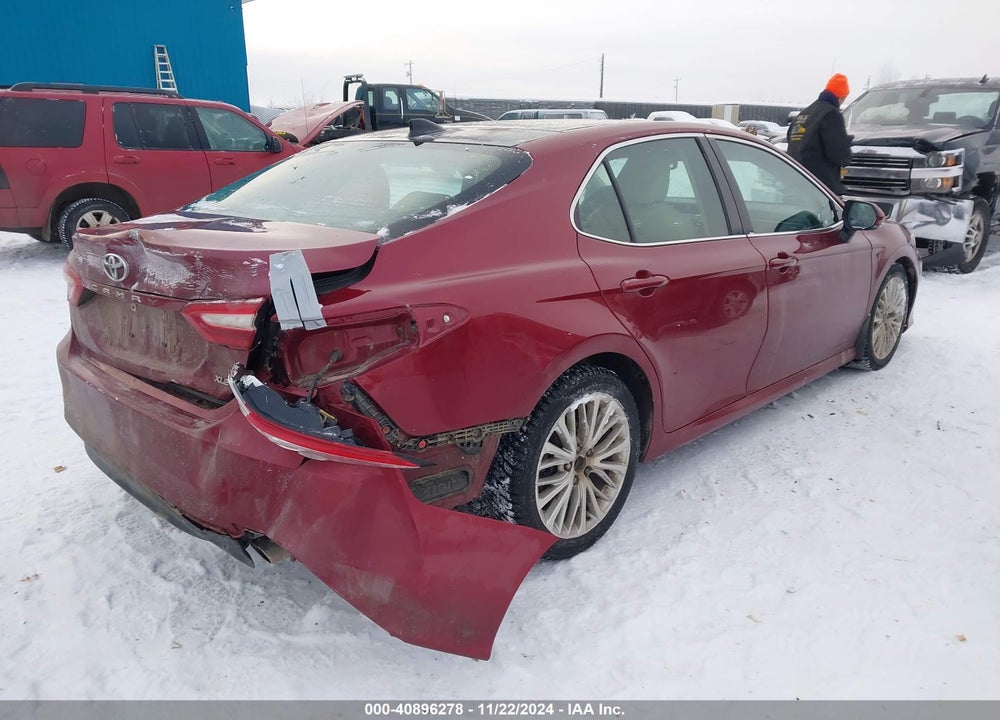 2019 TOYOTA CAMRY XLE VIN: 4T1B11HK5KU234353