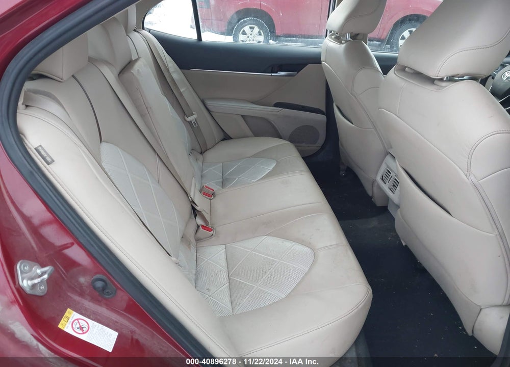 2019 TOYOTA CAMRY XLE VIN: 4T1B11HK5KU234353