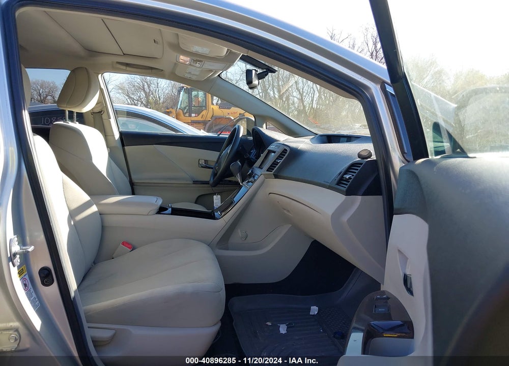 2010 TOYOTA VENZA VIN: 4T3BA3BB1AU018638