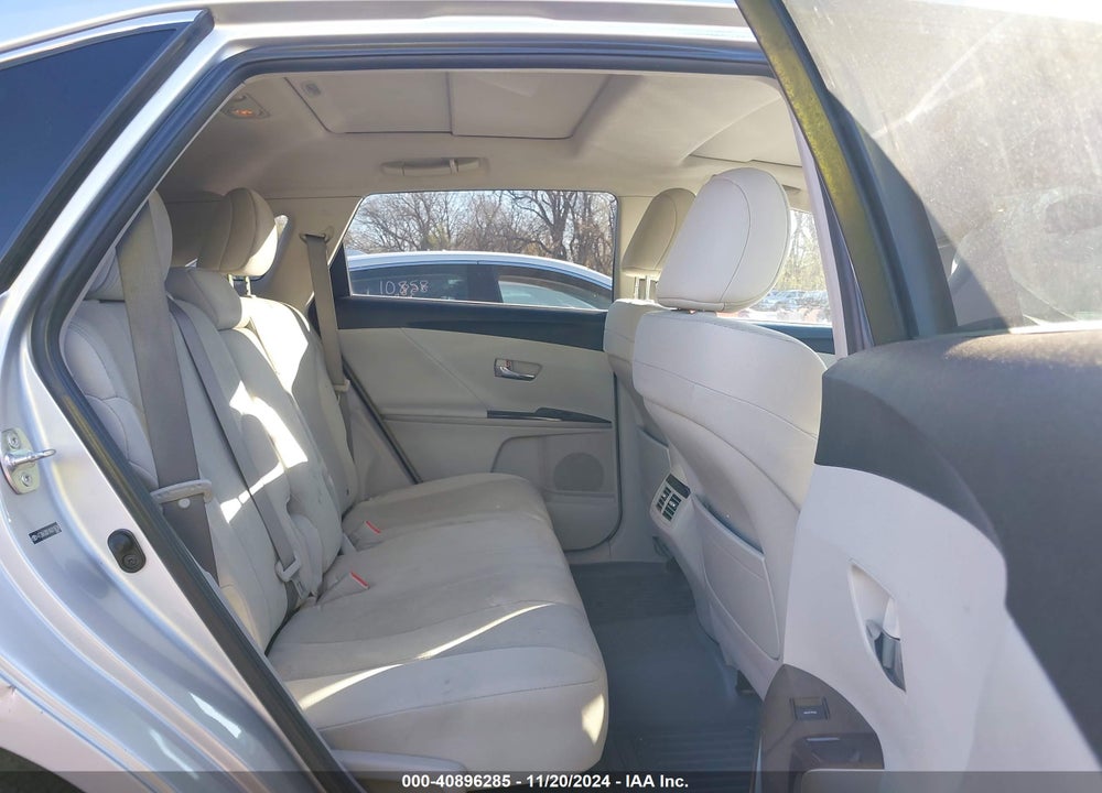 2010 TOYOTA VENZA VIN: 4T3BA3BB1AU018638