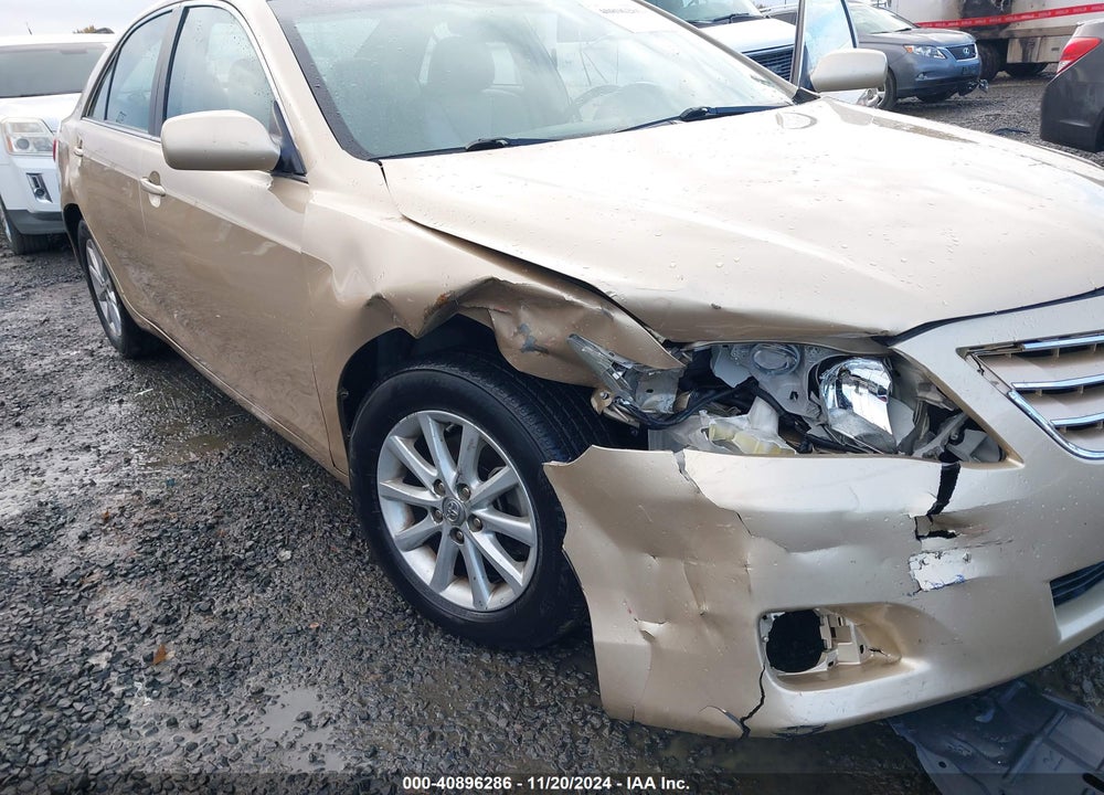 2011 TOYOTA CAMRY XLE VIN: 4T1BF3EK5BU166671
